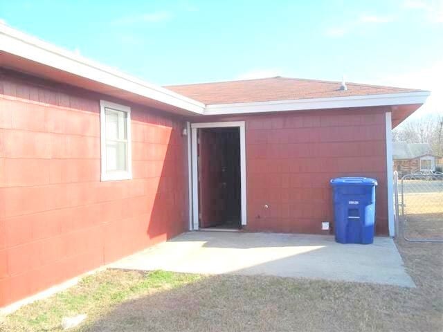Building Photo - 109 Bridle Dr