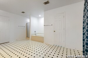 Building Photo - 11208 Forest Pass Ct