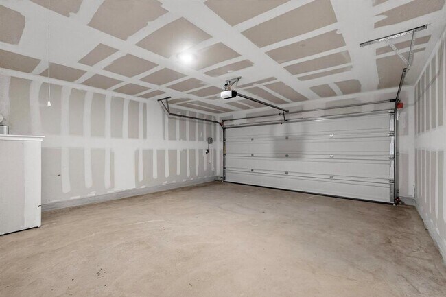 Building Photo - 112 Miglia St