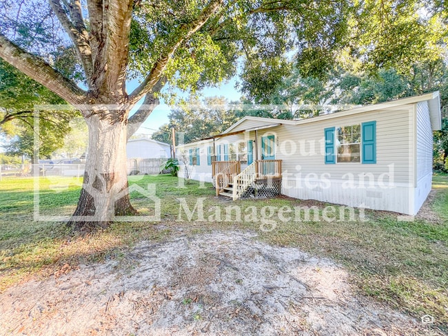 Building Photo - 5638 Cherry Tree Dr