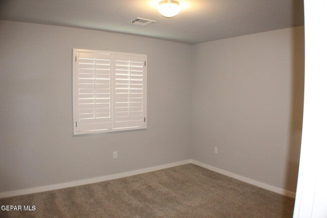 Building Photo - 940 Abe Goldberg Dr