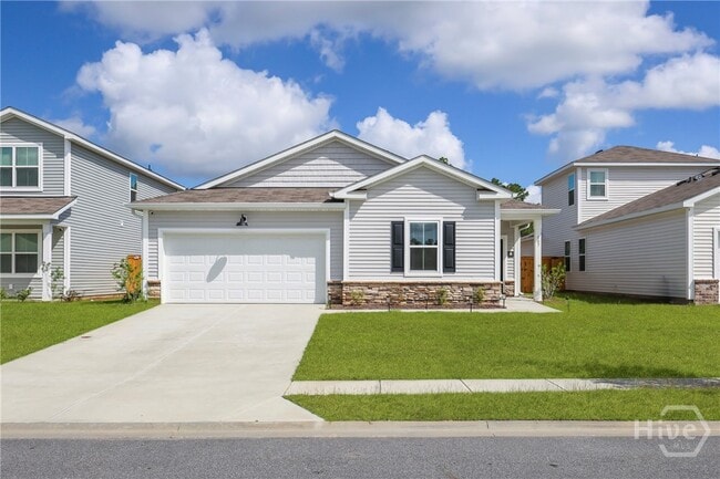 Primary Photo - 107 Firefly Cir