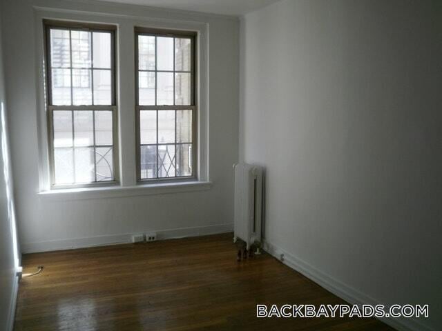 Building Photo - 52 Clearway St