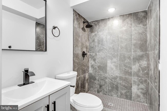 Building Photo - 2339 N 16th St