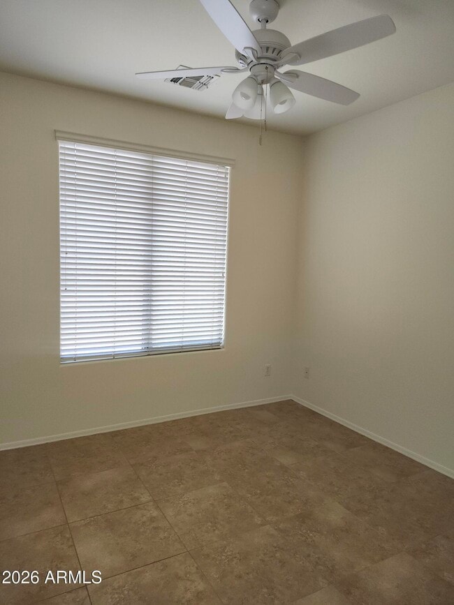 Building Photo - 17938 W Port Royale Ln