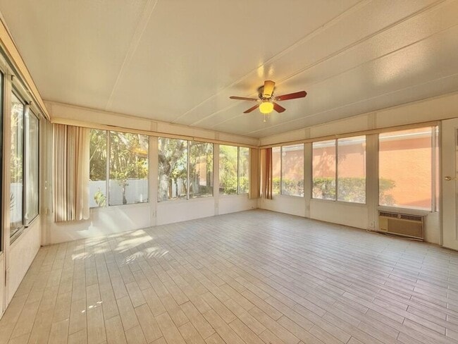 Building Photo - 14530 Alejo Ct