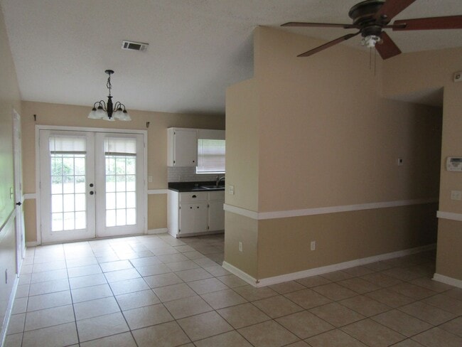 Building Photo - 1088 Desert Shield St