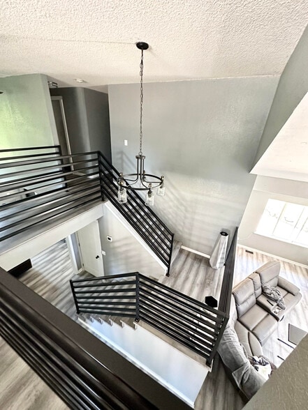 Stairs - 9824 157th St E