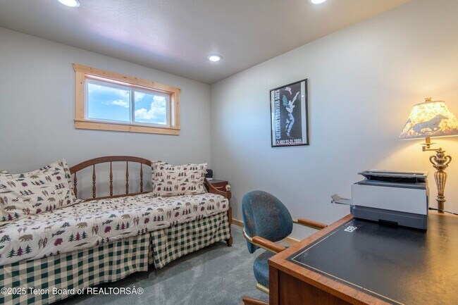 Building Photo - Spacious Family Home with Teton Views on 5...