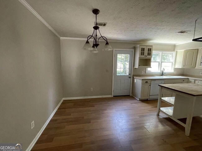 Building Photo - 1300 Kennesaw Trace Ct