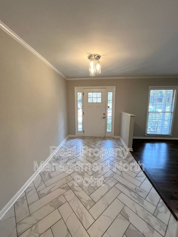 Building Photo - 3434 Palace Ct