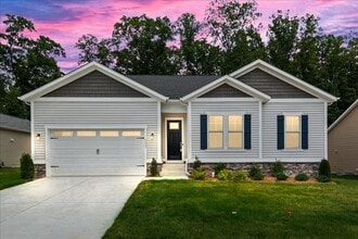 Building Photo - Luxury & Lifestyle with Main Level Living!