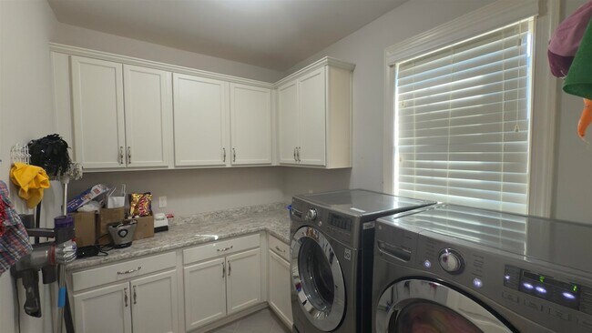 Building Photo - 1217 Pilgrim Ridge Rd