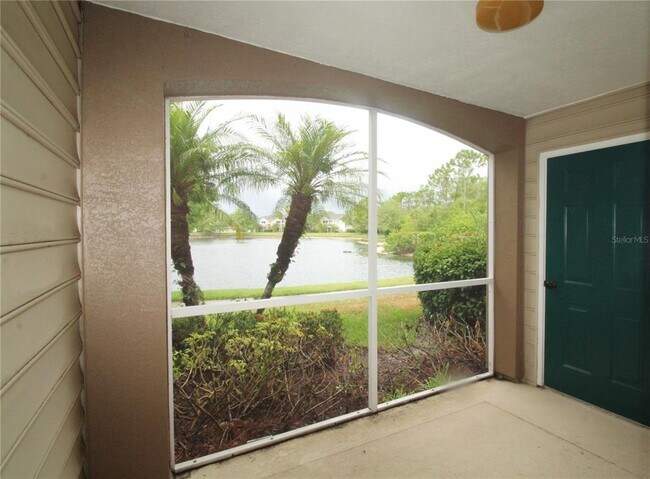 Building Photo - 8905 Manor Loop