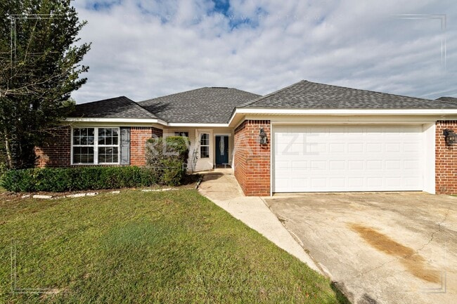 Building Photo - Spacious 3-Bedroom Home with Open Floor Pl...