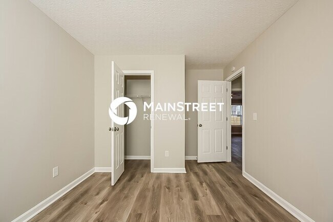 Building Photo - 3 Bedroom Pet-Friendly Home in HAMPTON, GA...