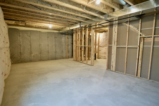 Building Photo - 278 W 700 N