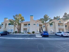 Building Photo - 2251 Wigwam Pkwy