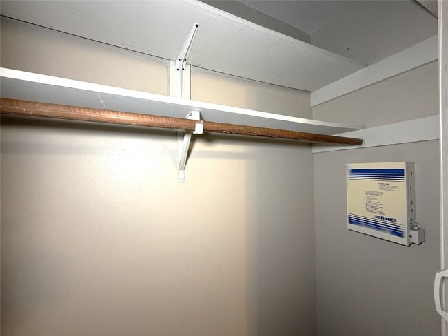 Building Photo - 10428 Hammerly Blvd