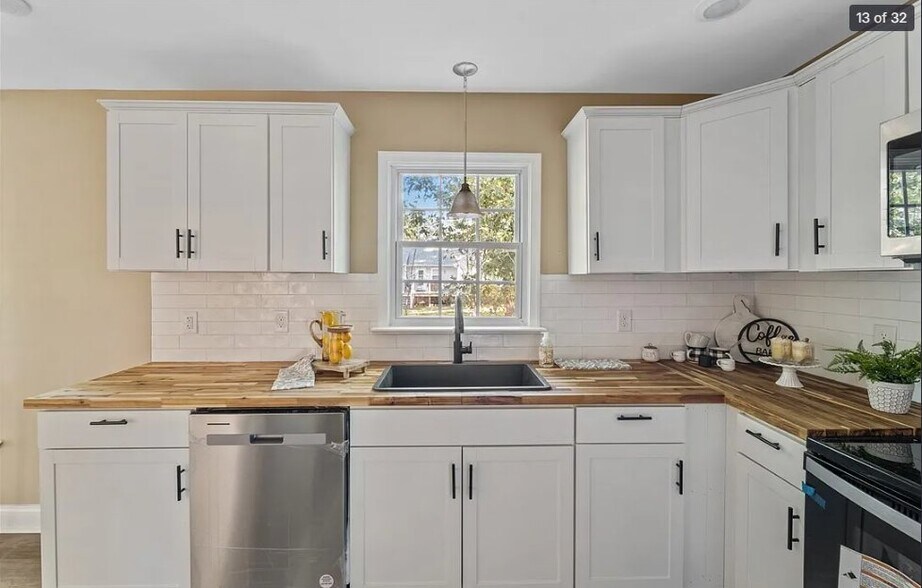 Building Photo - 5105 Fox Den Ct