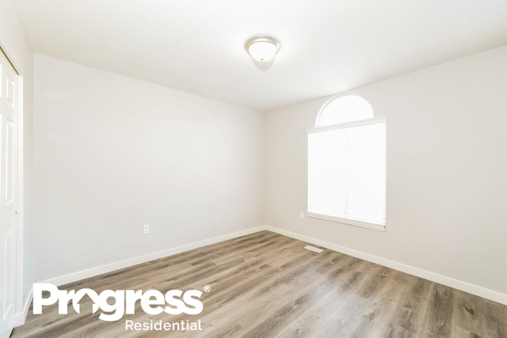 Building Photo - 2897 W 2300 N