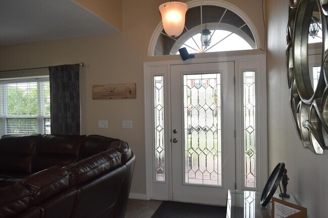 Building Photo - 4060 Dragonfly Dr