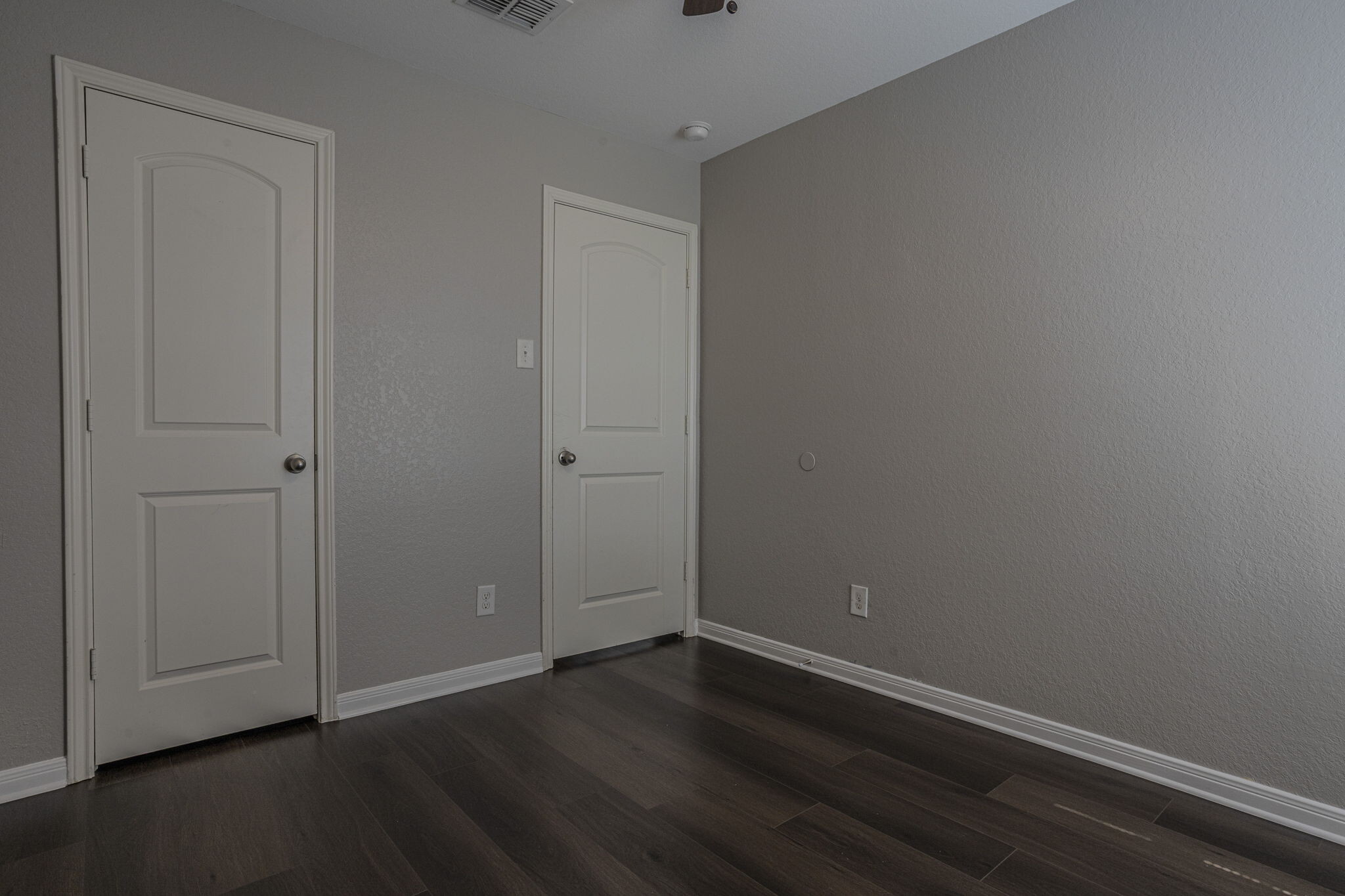 Building Photo - 6742 Sabinal