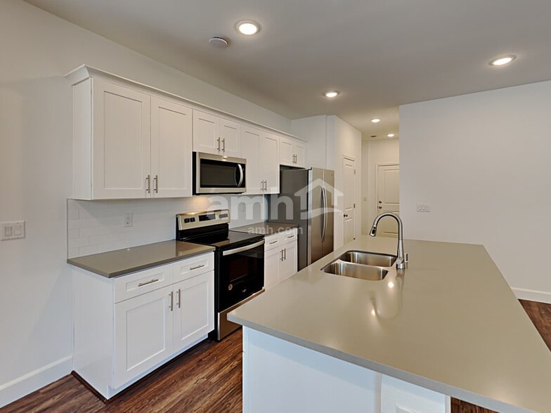 Building Photo - 9142 Crocker Pt Ct