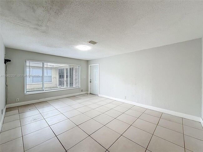 Building Photo - 2751 NW 58th Terrace