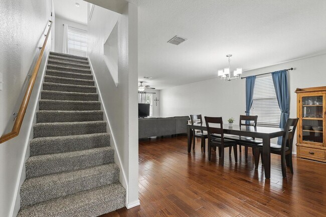 Building Photo - 12629 Shady Cedar Dr