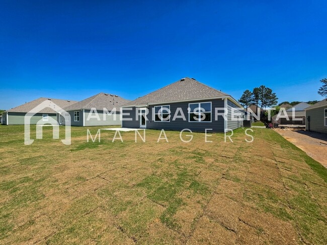 Building Photo - New Construction Home for Rent in Calera, AL - Timberline Community!