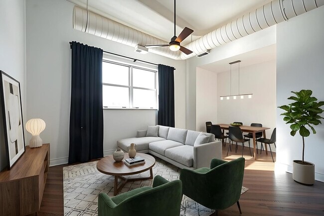 Building Photo - 1019 W Jackson Blvd