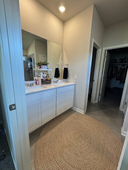 Building Photo - 4507 Longhorn Crst