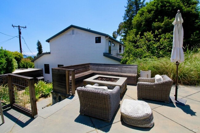 Building Photo - 19 Bayview Terrace