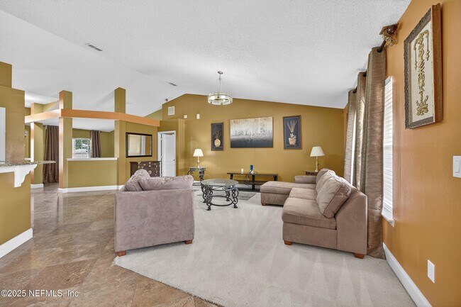 Building Photo - 10375 Woodley Creek Blvd