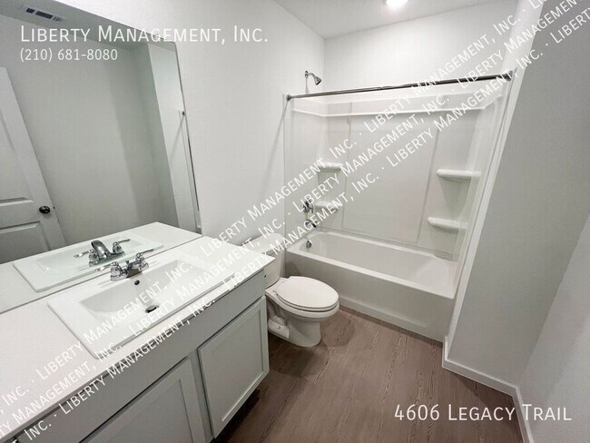 Building Photo - 4606 Legacy Trl