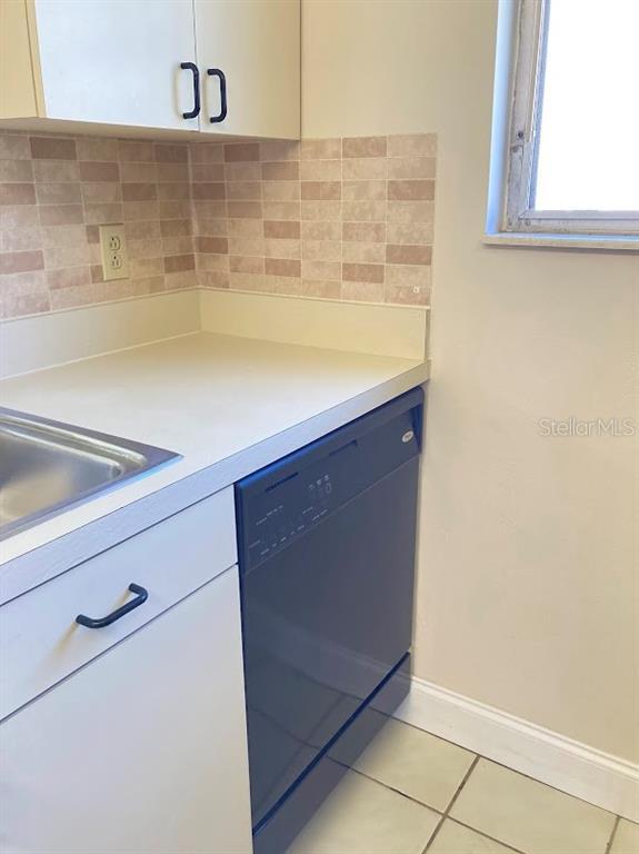 Building Photo - 5603 80th St N