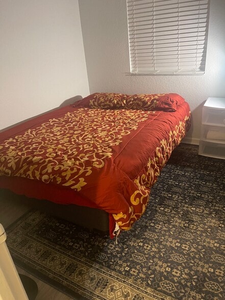 Building Photo - 6629 Winfield Blvd