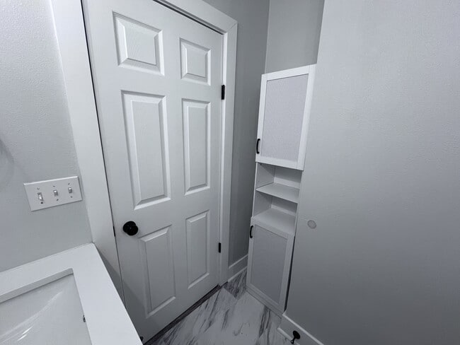 Building Photo - 2584 Black Jack Rd