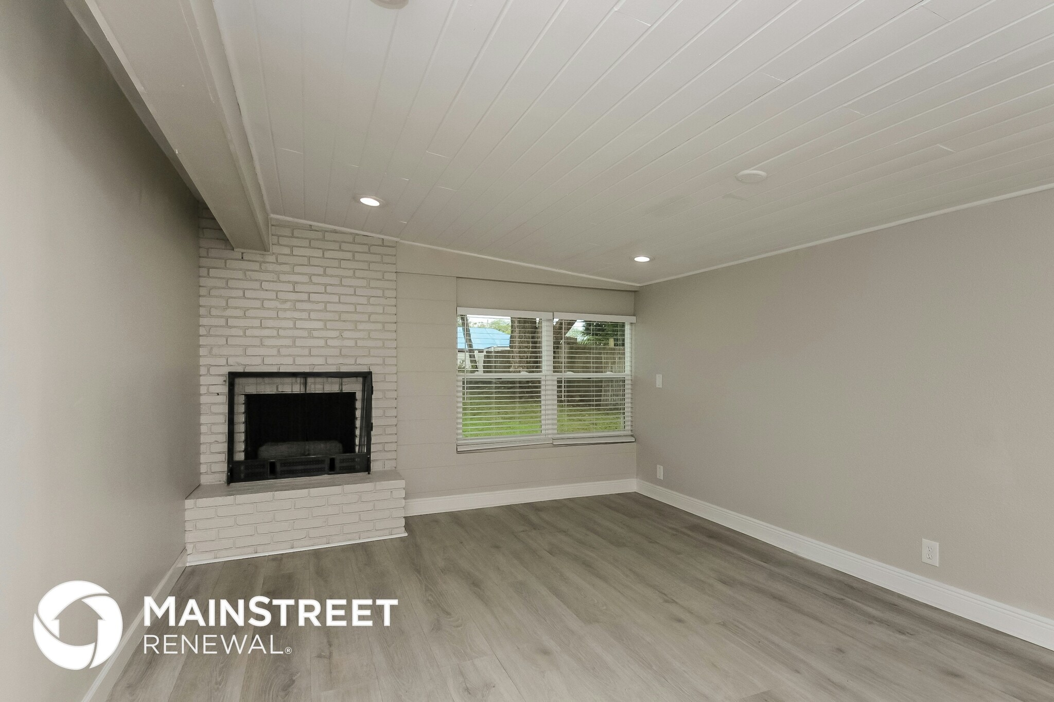 Building Photo - 5719 Camellia Dr