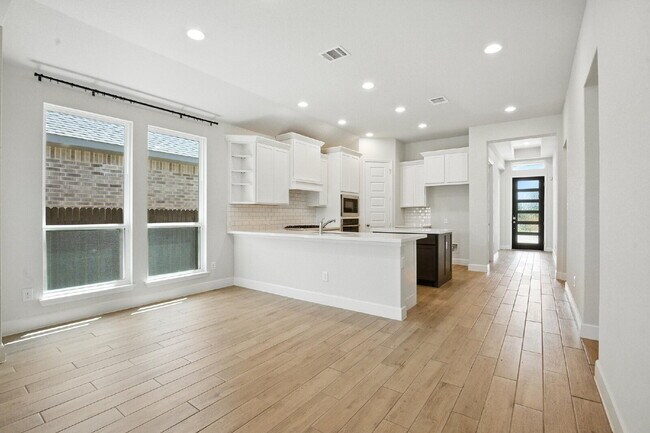 Building Photo - 9215 Aggie Run