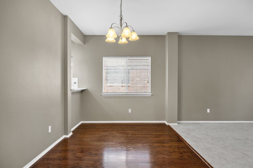 Building Photo - 8404 Tyhurst Dr