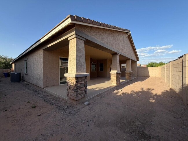 Building Photo - 9541 E Theia Dr