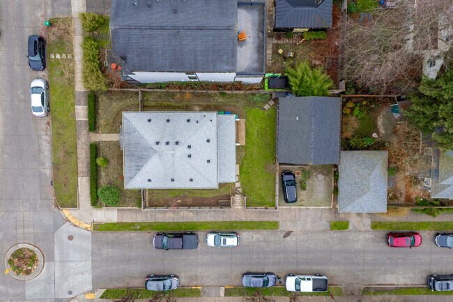 Building Photo - 957 NW 64th St