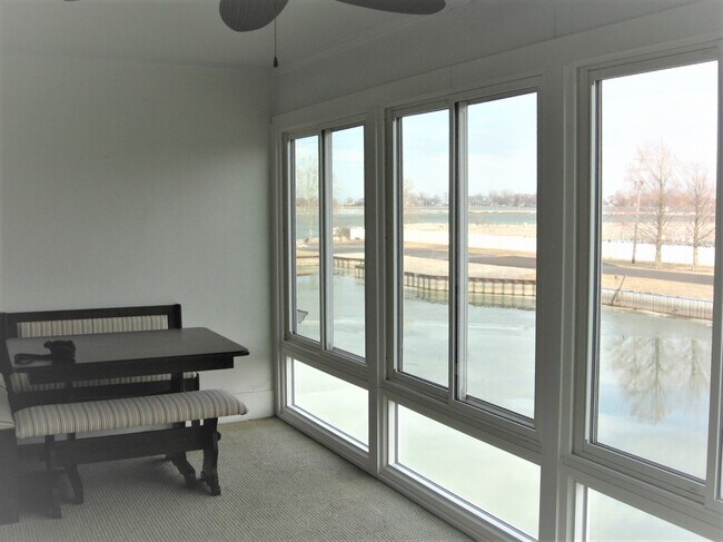 Building Photo - 538 Bimini Dr