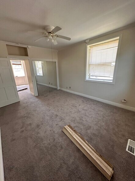 Building Photo - 130 Meloy Rd