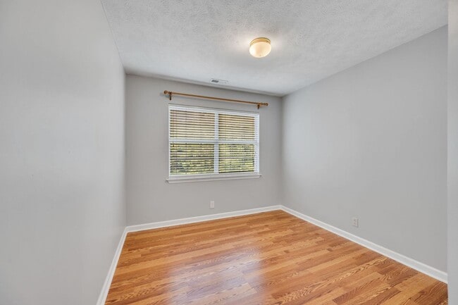 Building Photo - Bradford Hills Rental