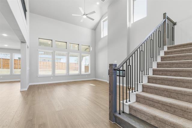 Building Photo - 1720 Foxtail Dr