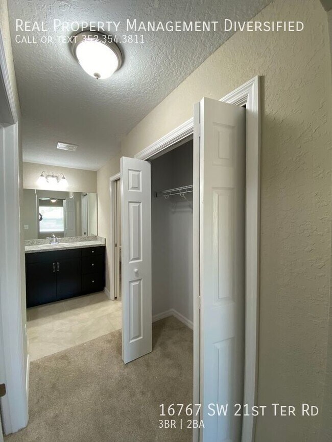 Building Photo - 16767 SW 21st Terrace Rd