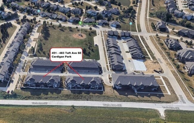 Building Photo - $2,000 | 3 Bedroom, 3 Bathroom Townhome | Sublease | Pet Friendly | Available for August 1st, 202...